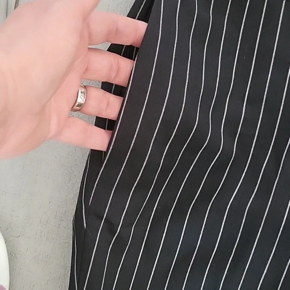 Lauren Ralph Lauren Cameron pin stripe suit in black panties 2 jacket size 4 - Picture 7 of 10